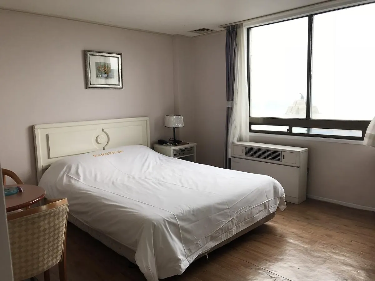 Jeju Seoul Tourist Hotel 2*,  South Korea